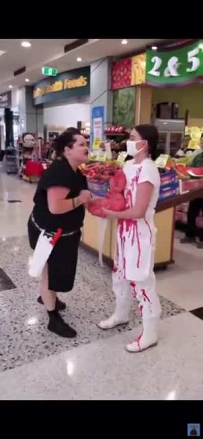 The best way to stop meat eating is to embarrass yourself in public with a pig head amiright