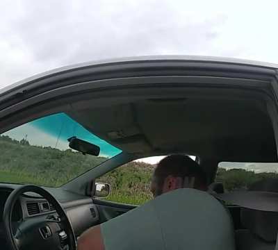 Guy rips up all his cash over $10 seat belt ticket ?