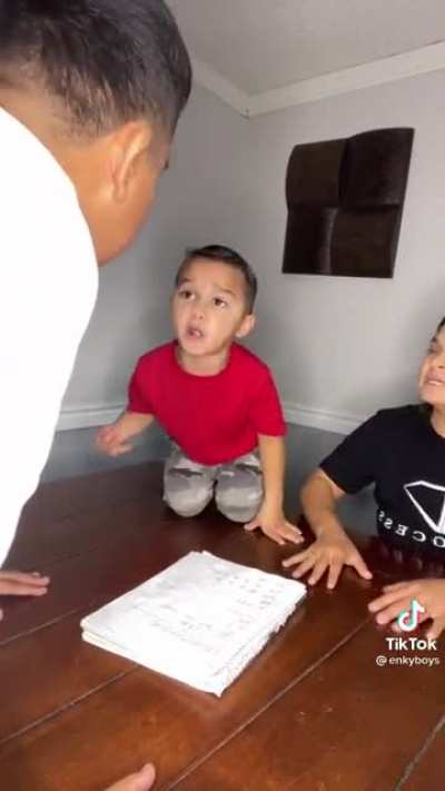 This kids acting skills!!!