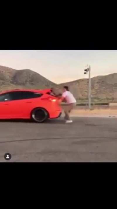 Wrong way asshat ??‍♂️
