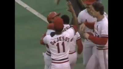 [Highlight] 10/13/01: Ozzie Smith walks off Game 5 of the 1985 NLCS, leading to the famous call "Go crazy folks! Go crazy!"