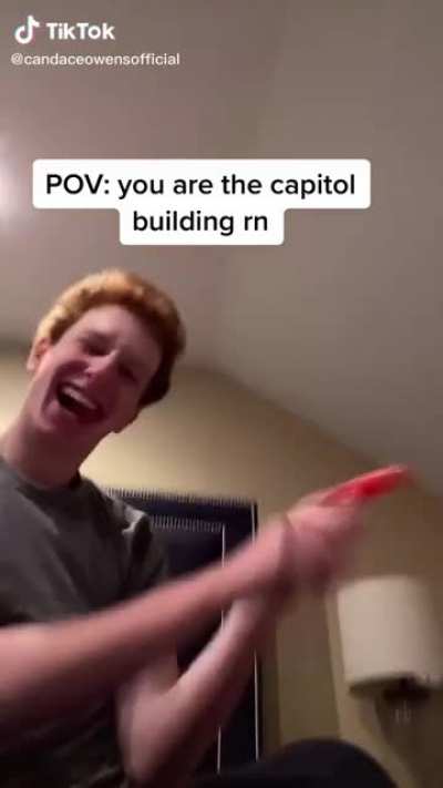 The officers be like: ??