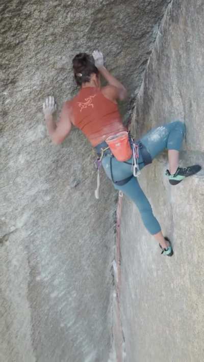 Amity Warme pushes through the crux of this Yosemite climb, 150ft in the air. Wait for the "no no no!" when she almost falls!