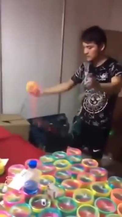 The slinky expert