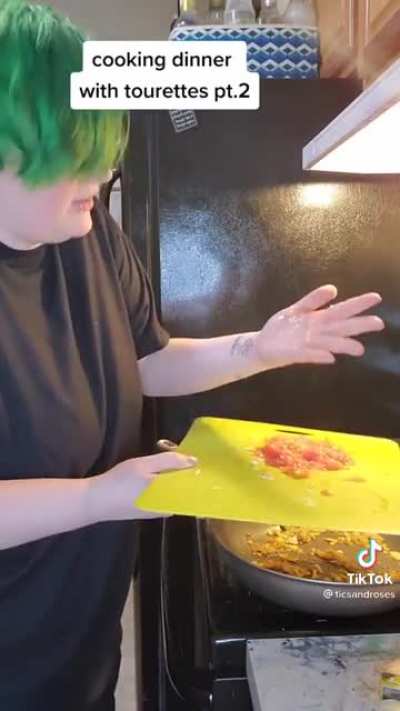 This has 1.2 MILLION likes. She’s faking Tourettes for clout.