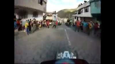 WCGW Staying On The Street While Having A Traditional Car Race.