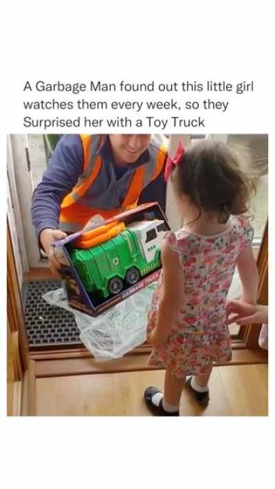 Absolutely cute and wholesome moment for the little girl