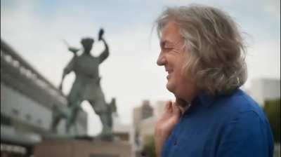 James May can't stop laughing at a Japanese statue