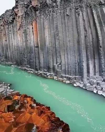 ? Stuðlagil Canyon, Iceland