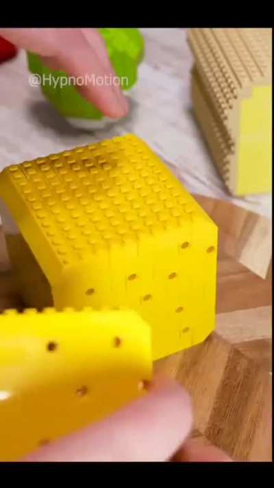Making a Lego sandwich