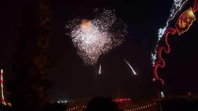 Biggest Firework? Ever (1 shell) ?