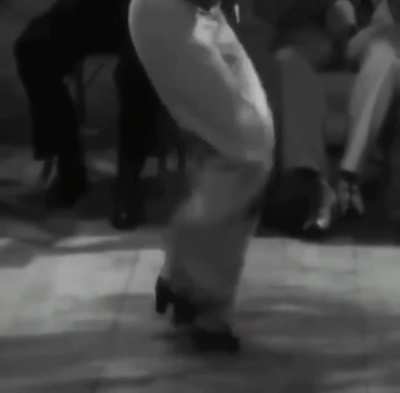 Carmen Amaya “the greatest Flamenco dancer ever" &amp; first woman to master this intricate footwork originally reserved for males (1944)