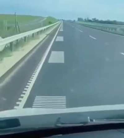 We need these on every highway! ?