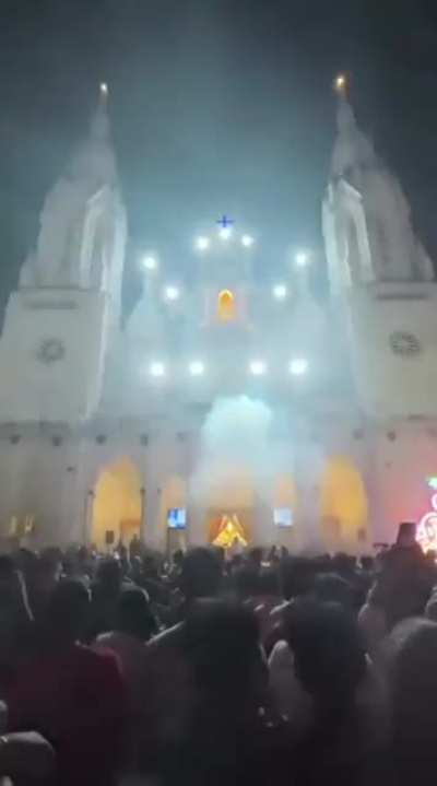 I would be in the church every weekend with this holy mix! ?