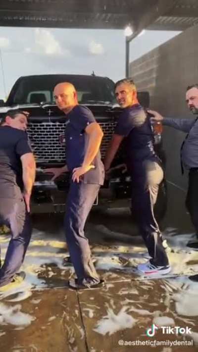 Carwash trend, dental version