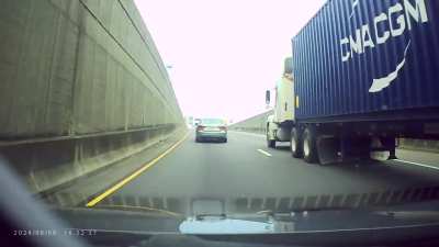 [Temu Dashcam] Black SUV impatiently cuts me off on the highway. Glad i slowed down.