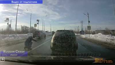 Man kicks car to stop it from crashing into pedestrians