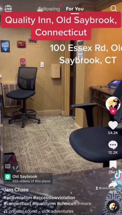 Woman goes off on hotel desk clerk because she asked to see the customer’s service dog’s ID