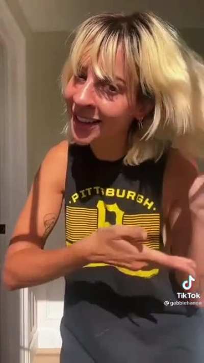 The eyes and moves. I cant ???