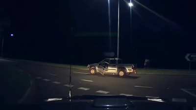Australian DashCam Driver should apply for the job of "The Narrator" at National Geographic IdiotsInCars Edition