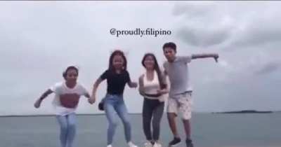 To make a jump shot photo.