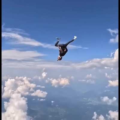 This Sky walk almost looks fake
