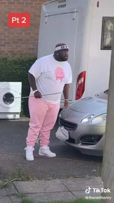 Who's aunt is this
