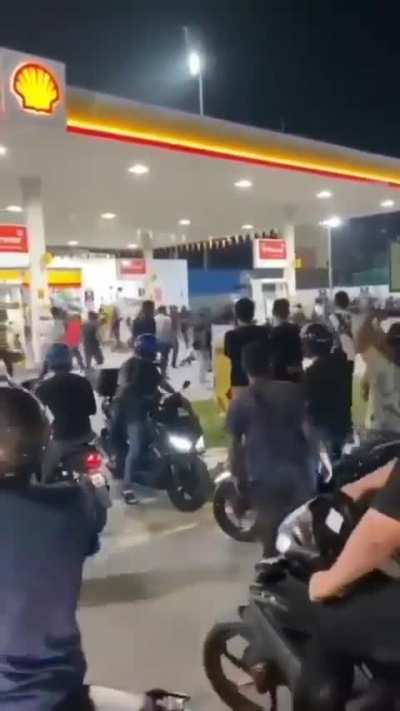 Gas Station Fighting