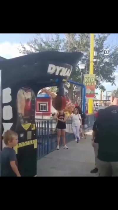 Damn, bro's got muscles