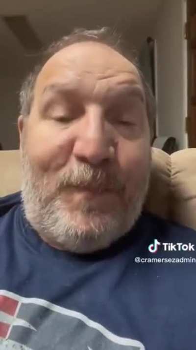 Clueless MAGA yokel thinks he's a political expert. Dumb people don't know they're dumb.