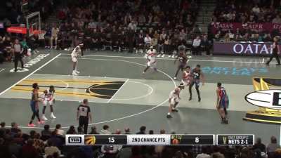 [Highlight] Royce O'Neal hits three straight 3's in the 4th quarter
