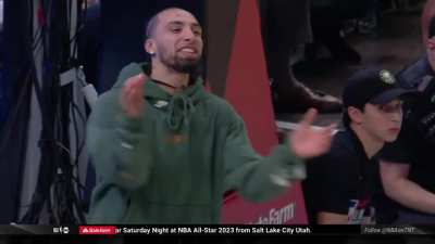 [Highlight] Trey Murphy's creative first dunk of the NBA 2023 Dunk Contest comes with some help from his teammate Jose Alvarado