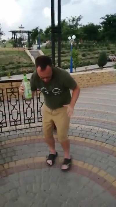 I am a typical dad dancer ?‍♂️