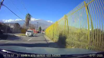 Quick reaction... frustrated robbery in Chile