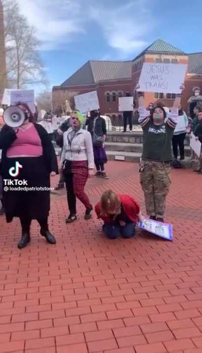 “Society“