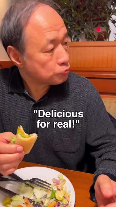 Korean Grandparents experience "Olive Garden" for the 1st time...