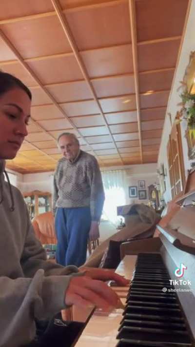 Playing piano for grandfather with Alzheimer’s