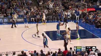 [Highlight] Kevin Harlan on a Christian Wood foul: "Wood delivered the wood"
