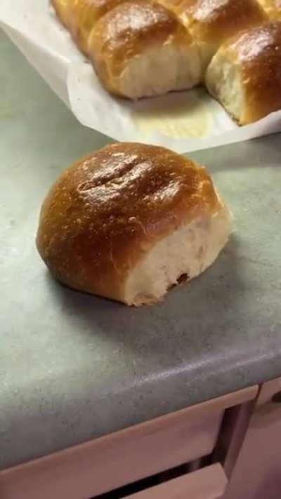 Gag Dinner Roll