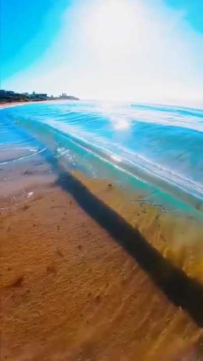 ? Beautiful and Serene Waves