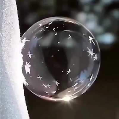 ? The Marangoni Effect: It's responsible for the beautiful, dynamic ice crystals that swirl around a bubble's surface as it freezes.