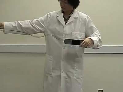 Demonstration of a light carbon nanotube, which "floats" in the air like solidified smoke.
