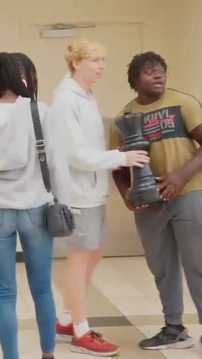 Black queens are in shock