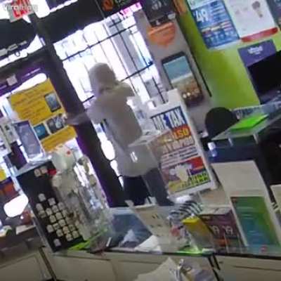 Robbery grone wrong