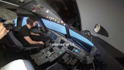 Guy with no experience flying planes simulates having to do an emergency landing