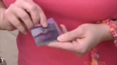 Jemaine dies inside after seeing what a fan keeps in her wallet at all times.