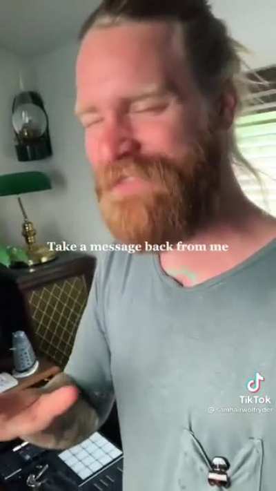 Male vocalist nails Defying Gravity in the original key