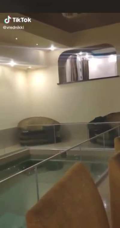 Abrupt Belly Flop