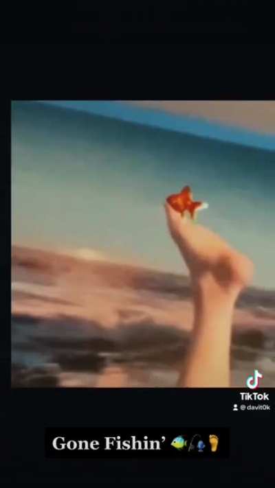 Weird Cringe ?