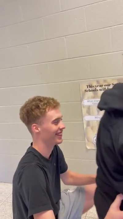 kid sees his older brother for the first time after 22 months away. best hug ever ? @monicabyrd18